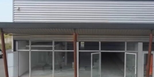 Lot G – 250 m² : Commerce